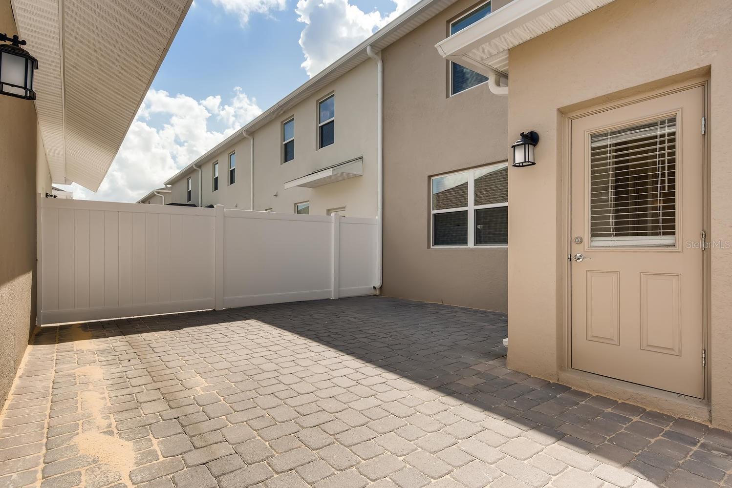 STOREY GROVE PH 1B-3 - Residential Lease