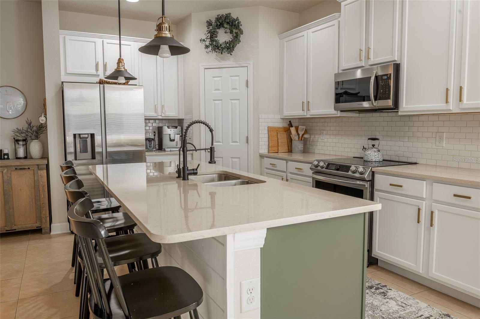 WATERSTONE LAKES PH 1 - Residential Lease