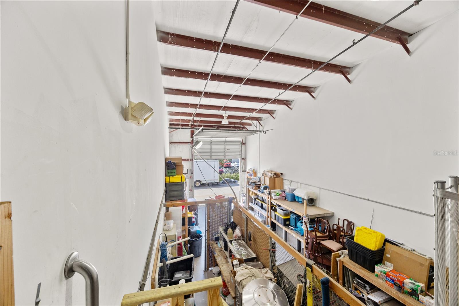 VENICE BUS SUITES II - Commercial Sale