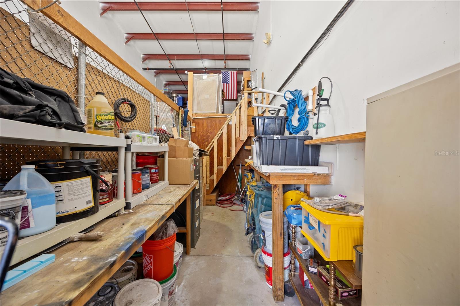 VENICE BUS SUITES II - Commercial Sale