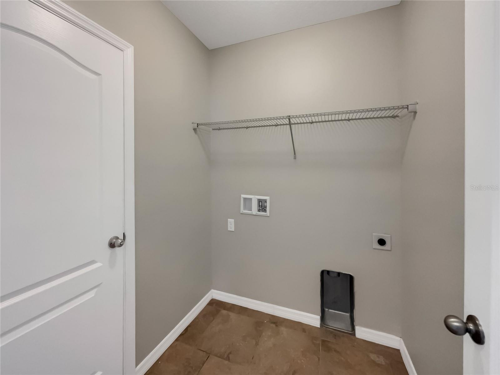 PATTERSON GROVES - Residential