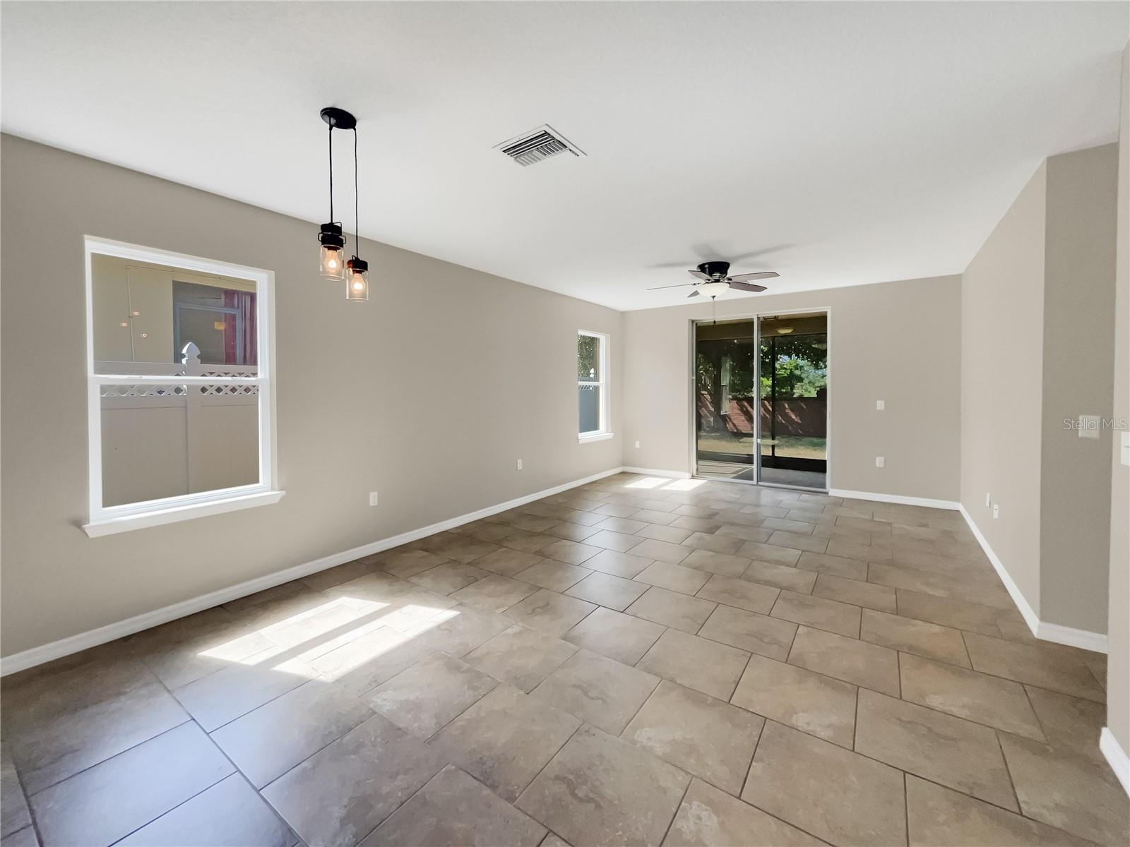 PATTERSON GROVES - Residential