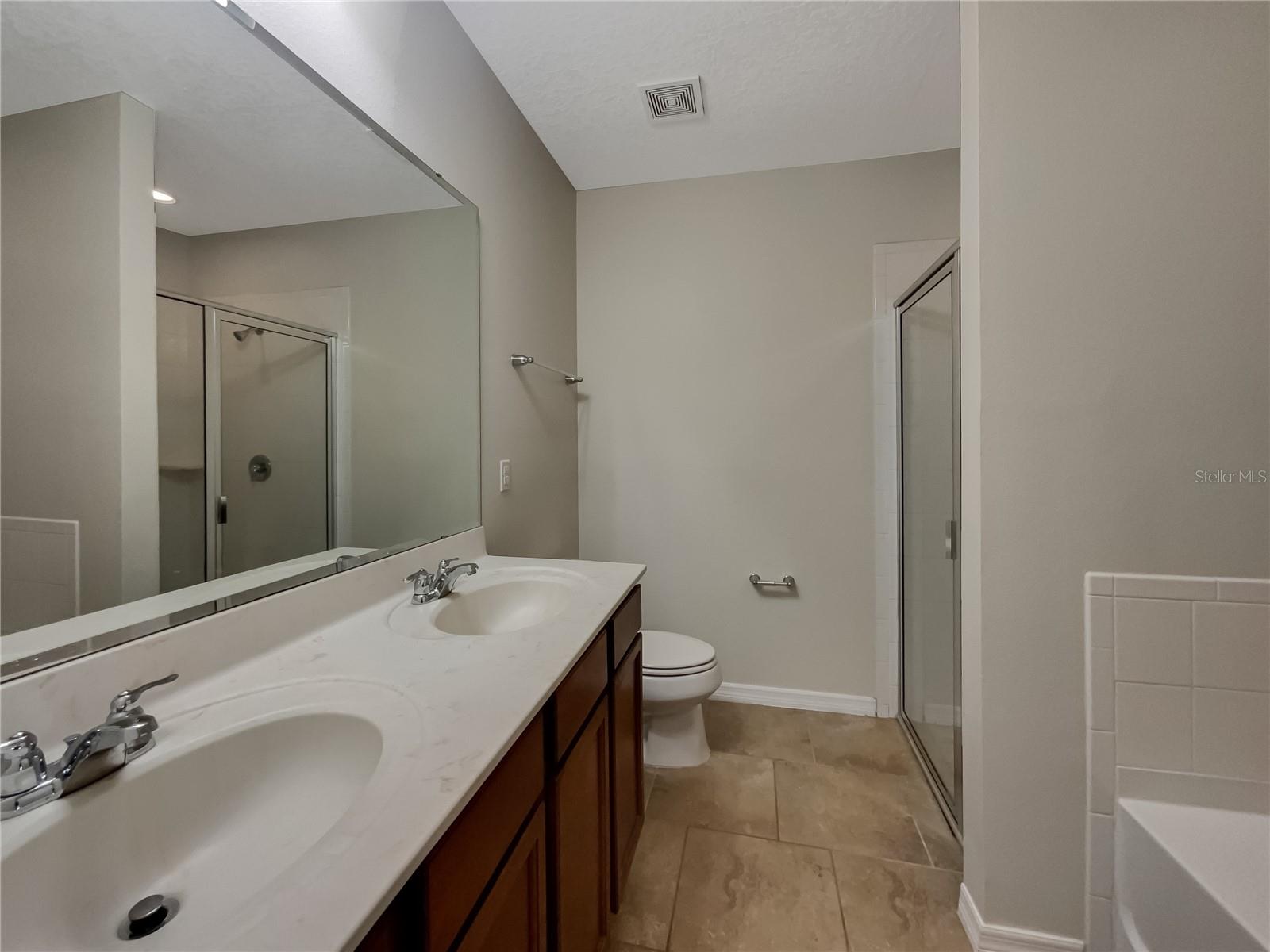 PATTERSON GROVES - Residential