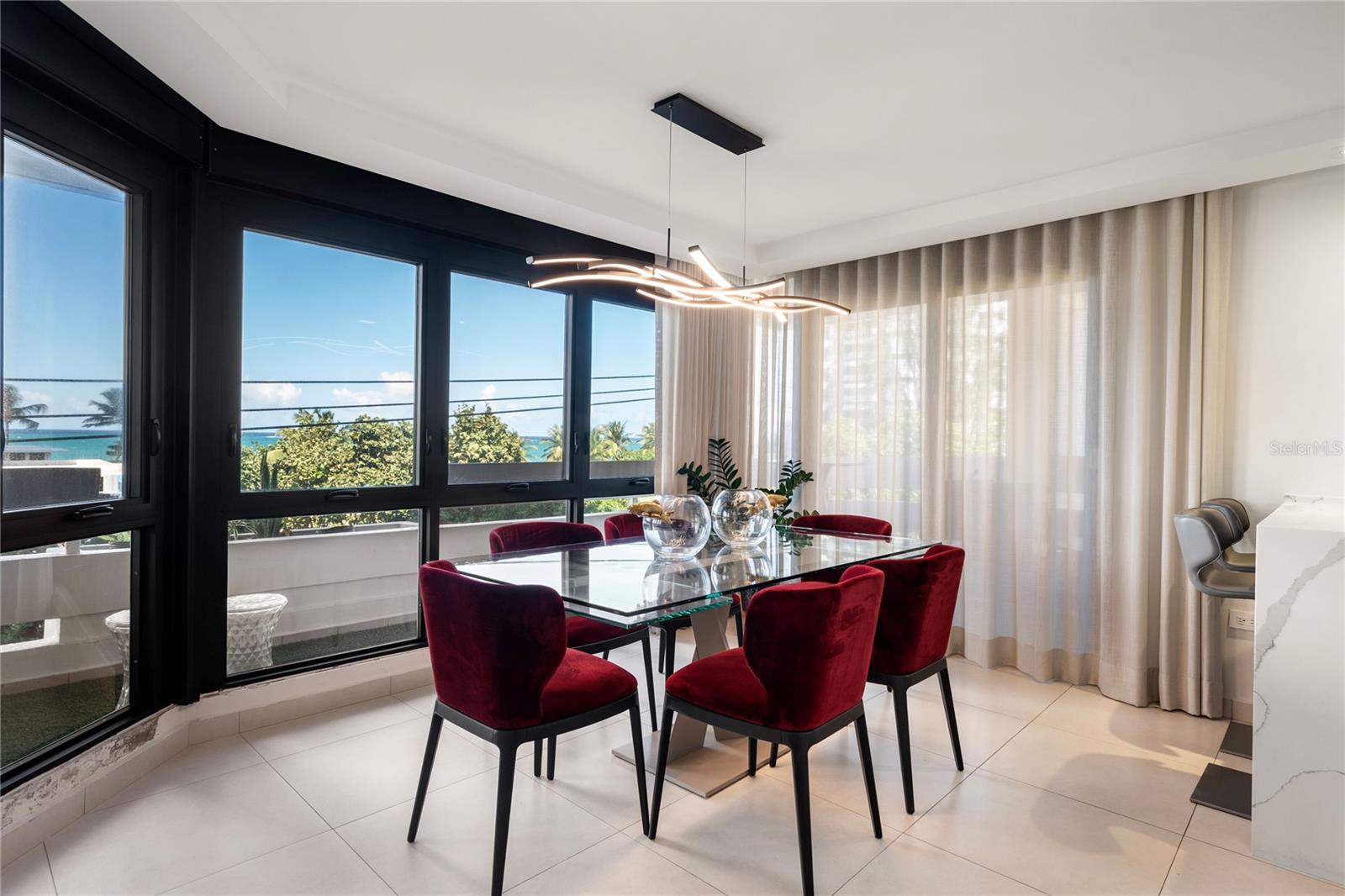 ASHFORD PLAZA - Residential Lease