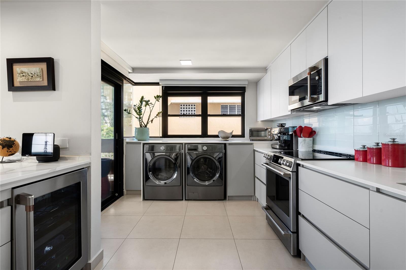 ASHFORD PLAZA - Residential Lease