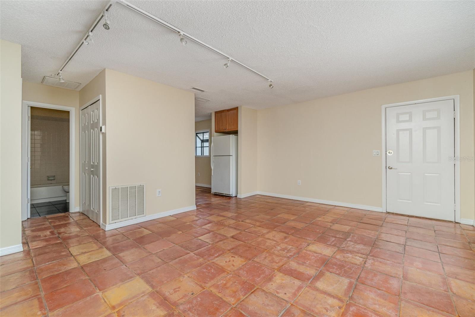 4651 SUMMERWIND DRIVE 26