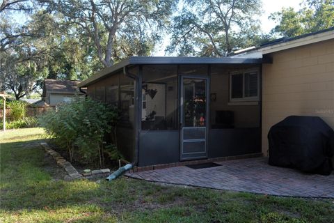 A home in LONGWOOD