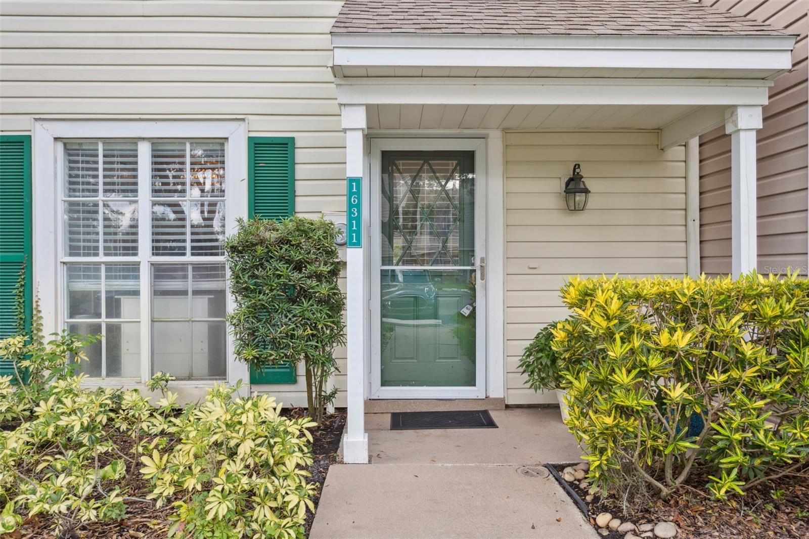 16311 RAMBLING VINE DRIVE W
