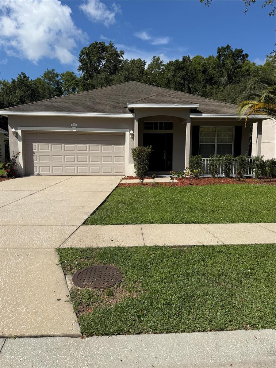 For the convenience of your family I have his Beautiful property, Featuring 3 Bedrooms 2 Baths 2 Car Garage. This home has a spacious primary suite that features a generous walk-in closet with dual sink , modern look, no carpet You can also enjoy a relaxing bath in the tub or a refreshing shower to start your day, dual sink . You will like the Community very quietly with some birds who will sing for you at night, This home has everything you need for a comfortable and convenient lifestyle. It features spacious rooms and a prime location. Don't miss this opportunity to own your dream home. Quiet Community you will love it.
The Community is very quiet and the Sellers are very motivated to accept the best offer and willing to contribute some closing costs and PREPAID FEES.