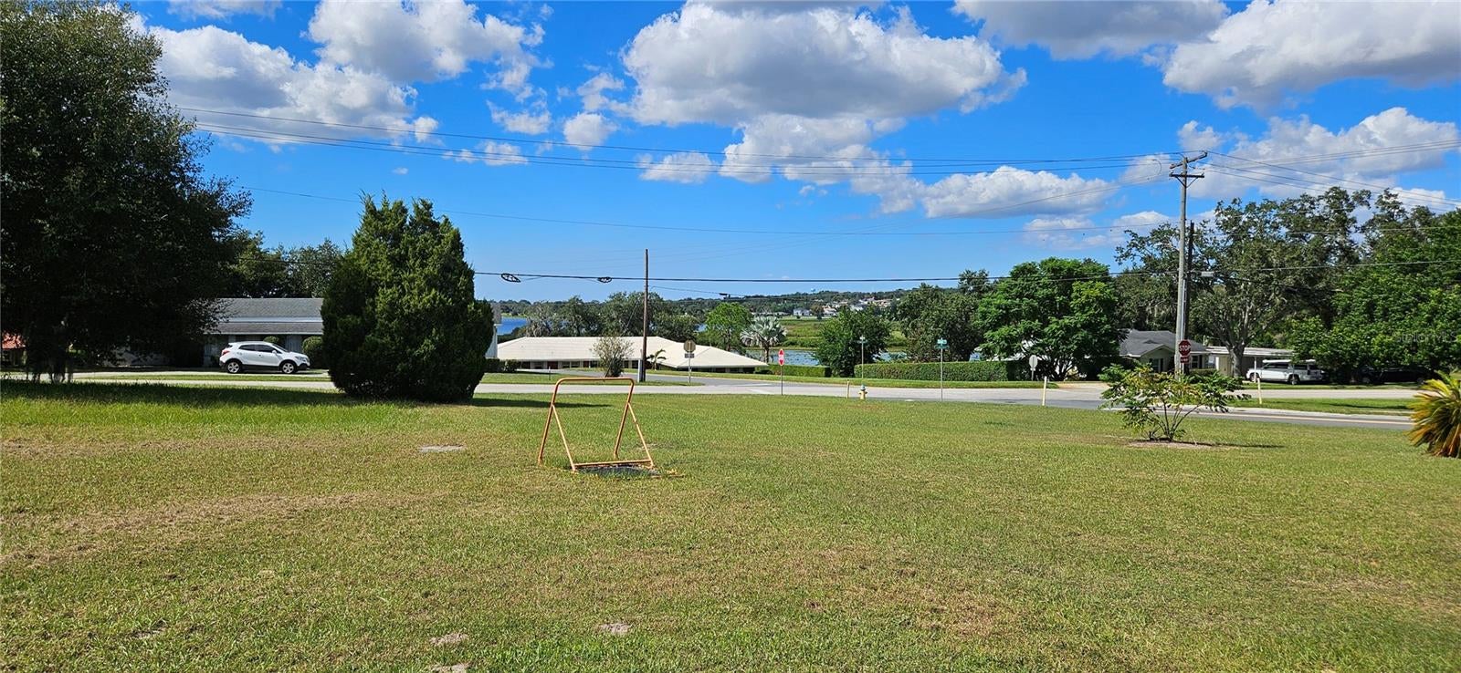 LAKESHORE BOULEVARD