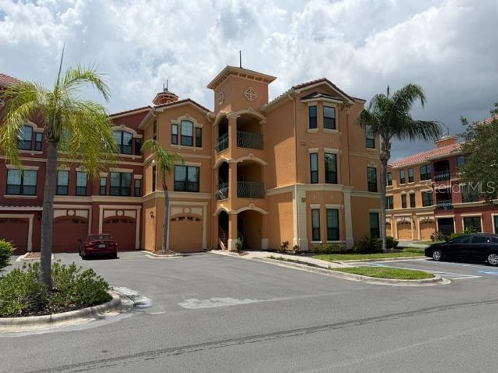 Photo of 2733 Via Cipriani #820B, Clearwater, FL 33764 (MLS # TB8529692)