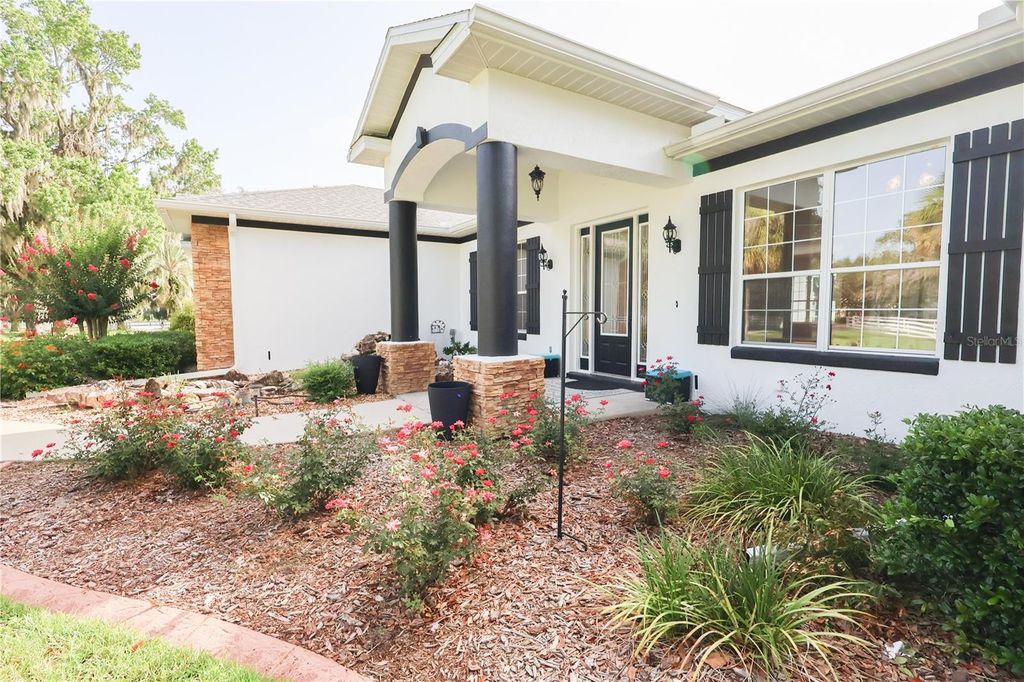 Photo of 6405 SE 13 Avenue, Ocala, FL 34480 (MLS # OM704003)