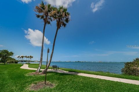 Single Family Residence in CLEARWATER FL 1927 SPRINGTIME AVENUE 40.jpg