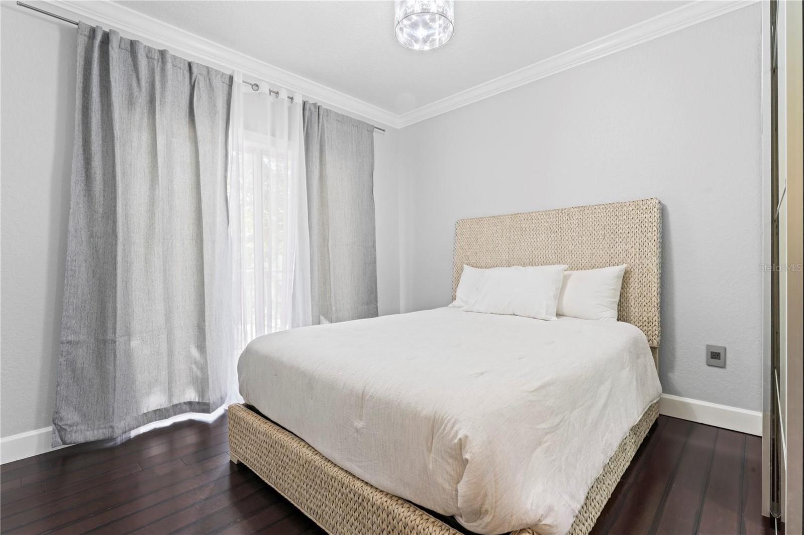 BEACH PARADISE LANDINGS CONDO - Residential Lease