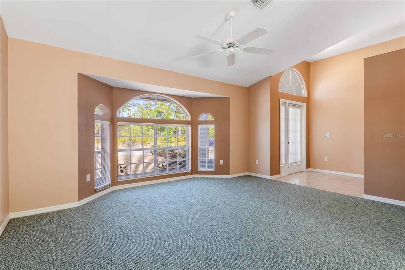 23385 HEMENWAY AVENUE