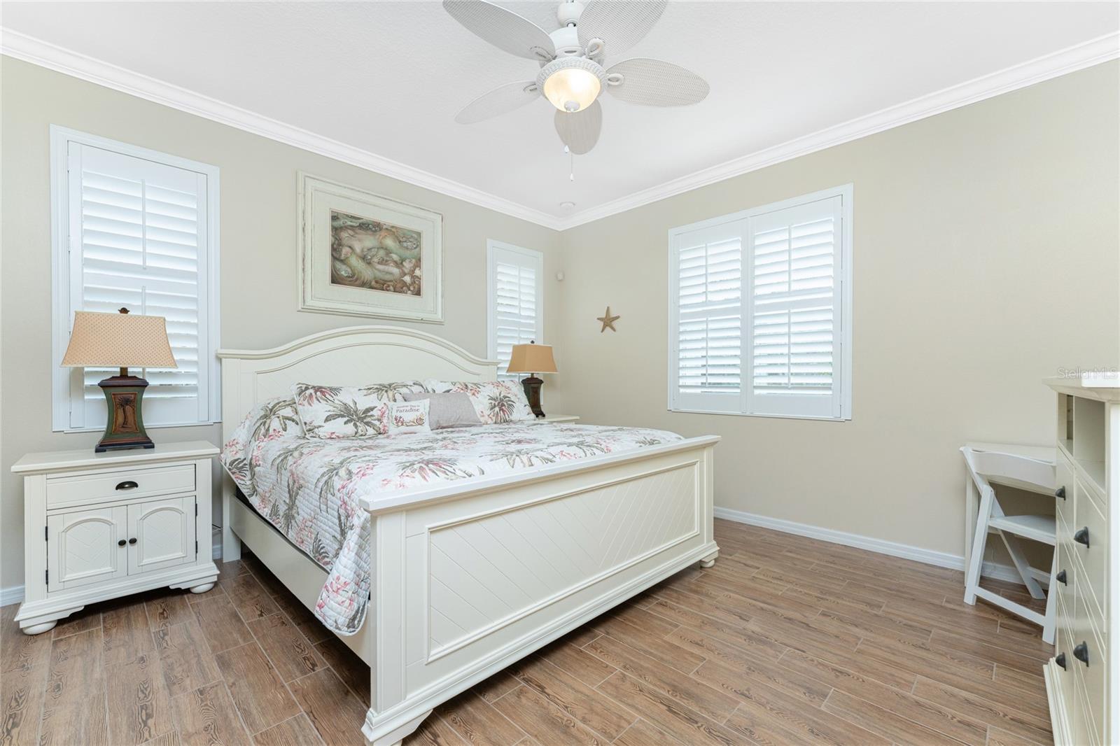 ARLINGTON COVE - Residential