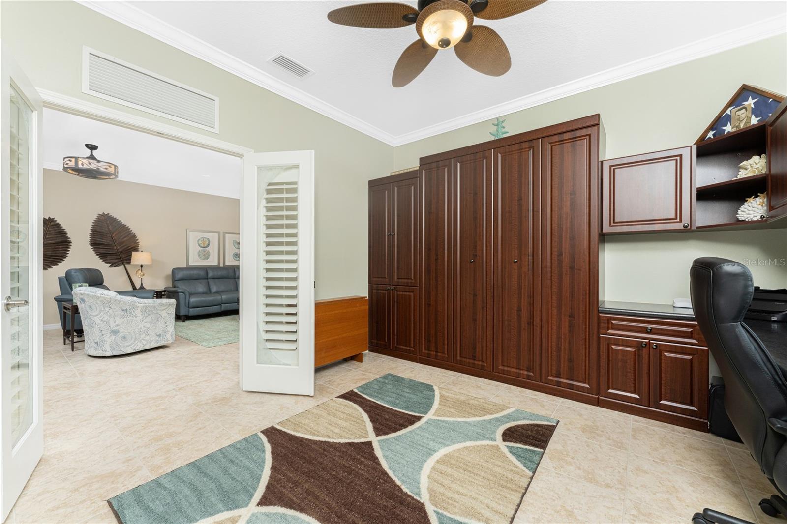 ARLINGTON COVE - Residential