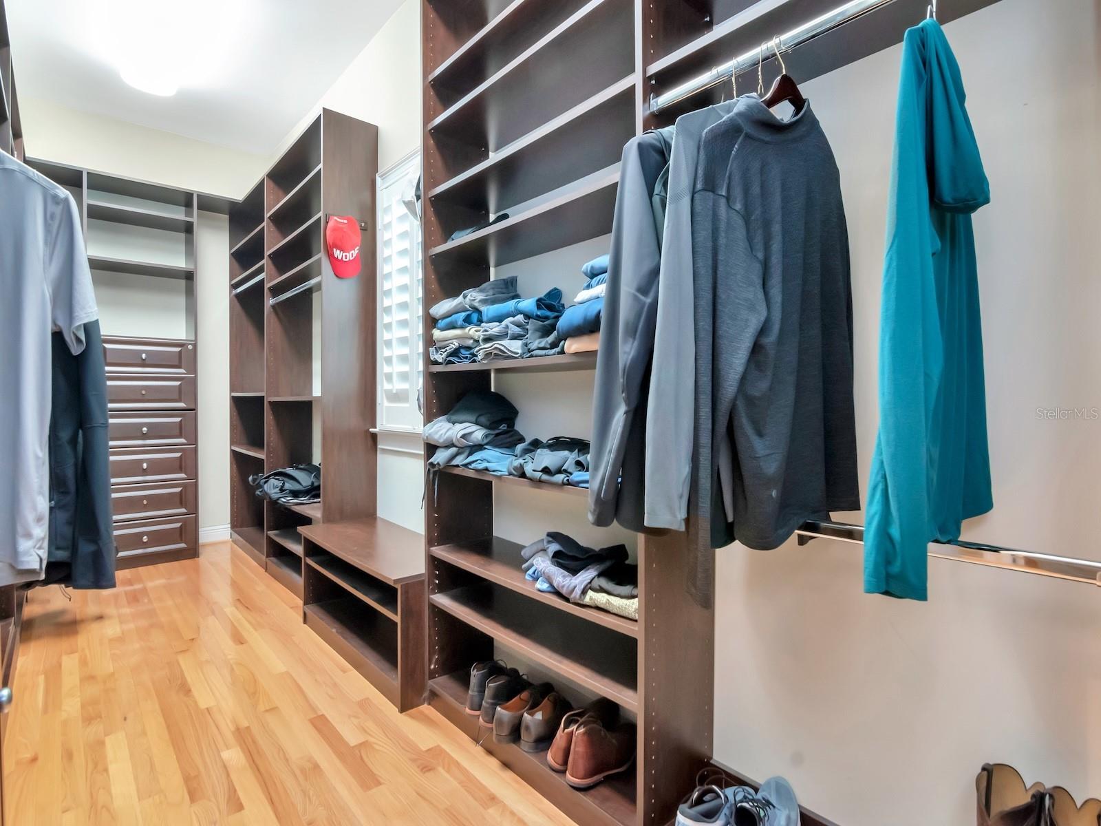 HYDE PARK WEST - Residential