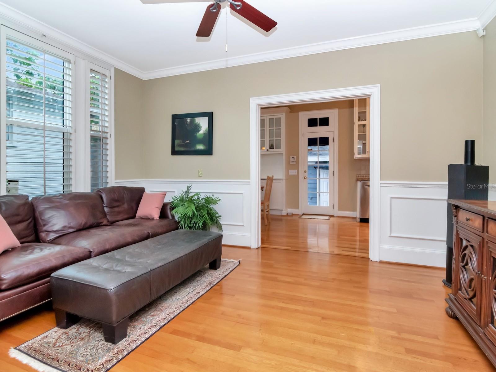 HYDE PARK WEST - Residential