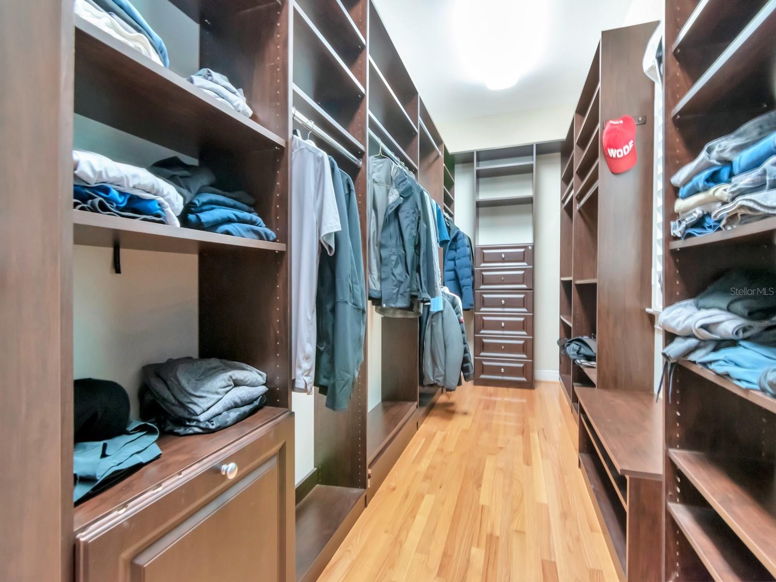 HYDE PARK WEST - Residential