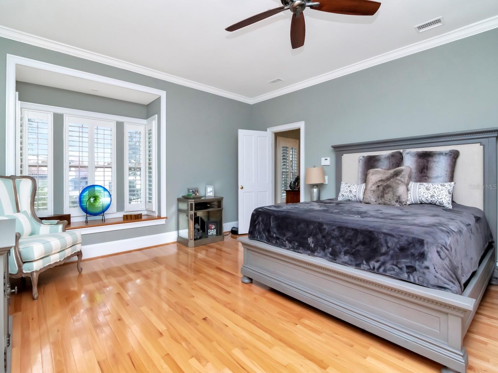 HYDE PARK WEST - Residential