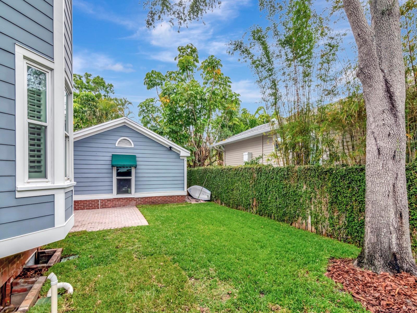 HYDE PARK WEST - Residential