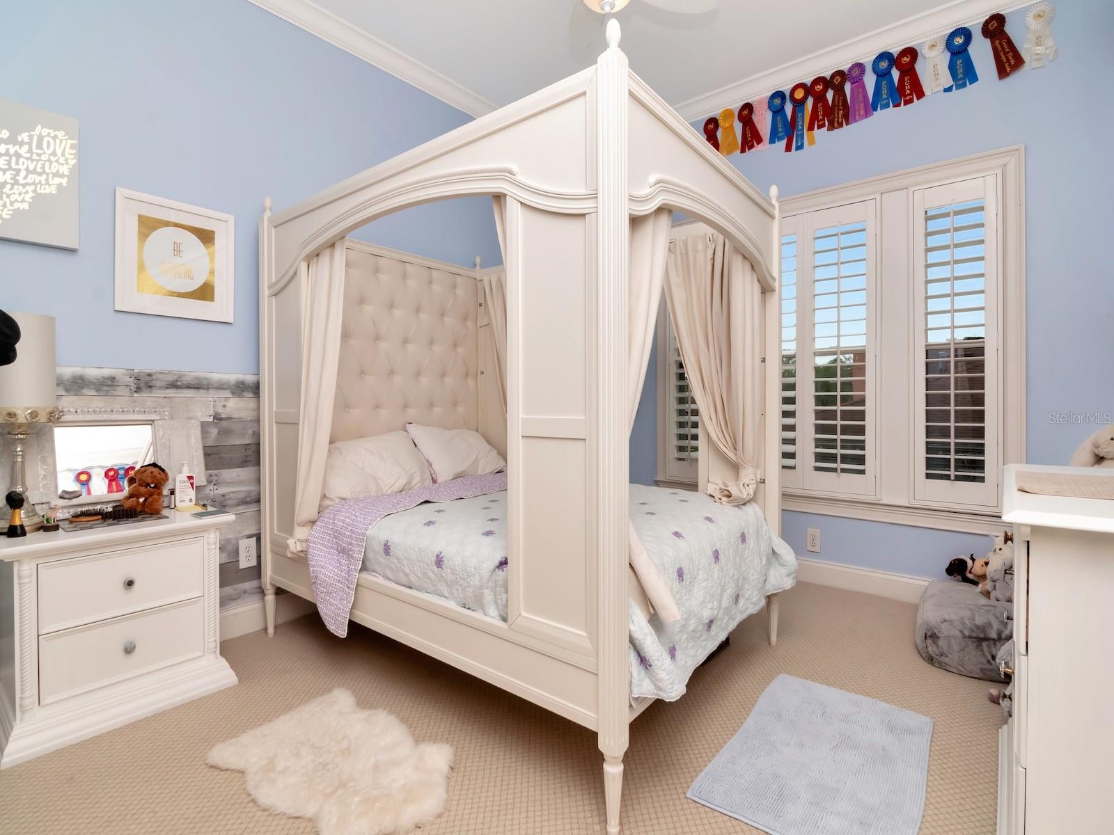 HYDE PARK WEST - Residential