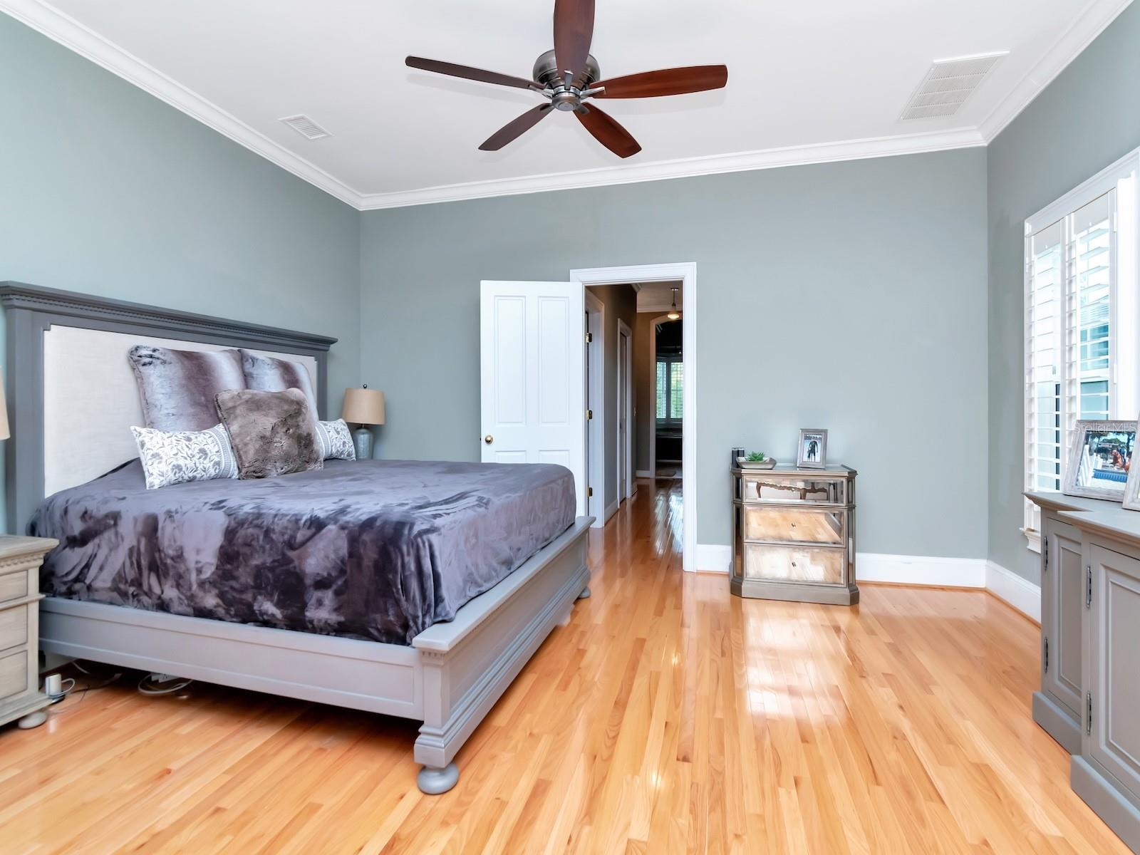 HYDE PARK WEST - Residential