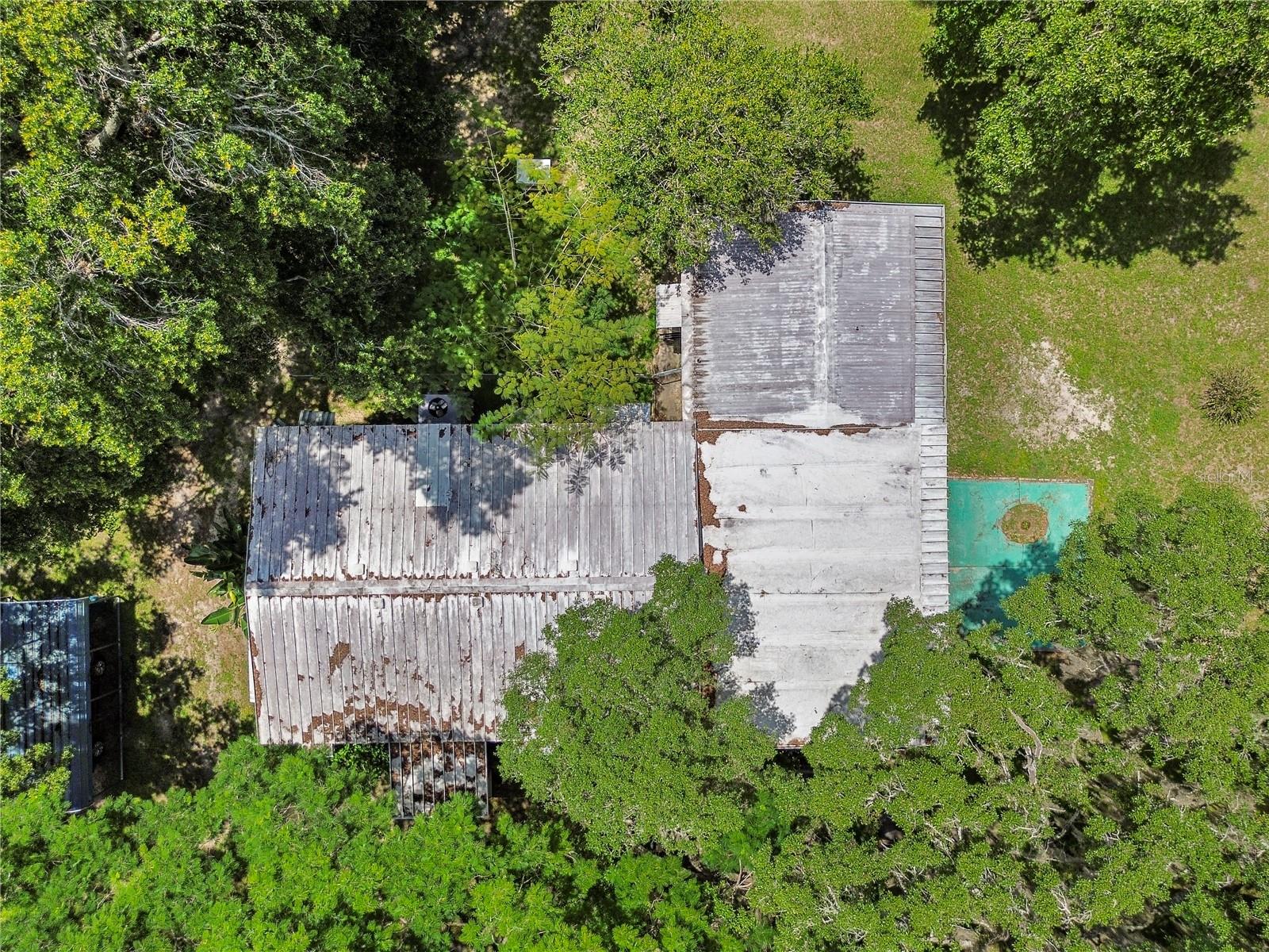 LAKE PARK - Residential