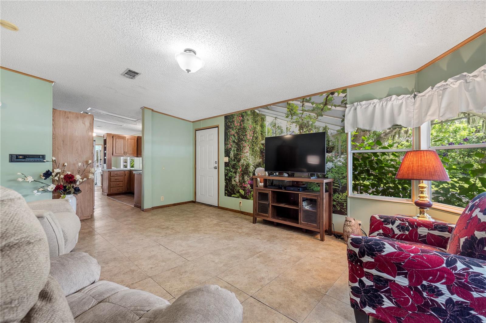 LAKE PARK - Residential