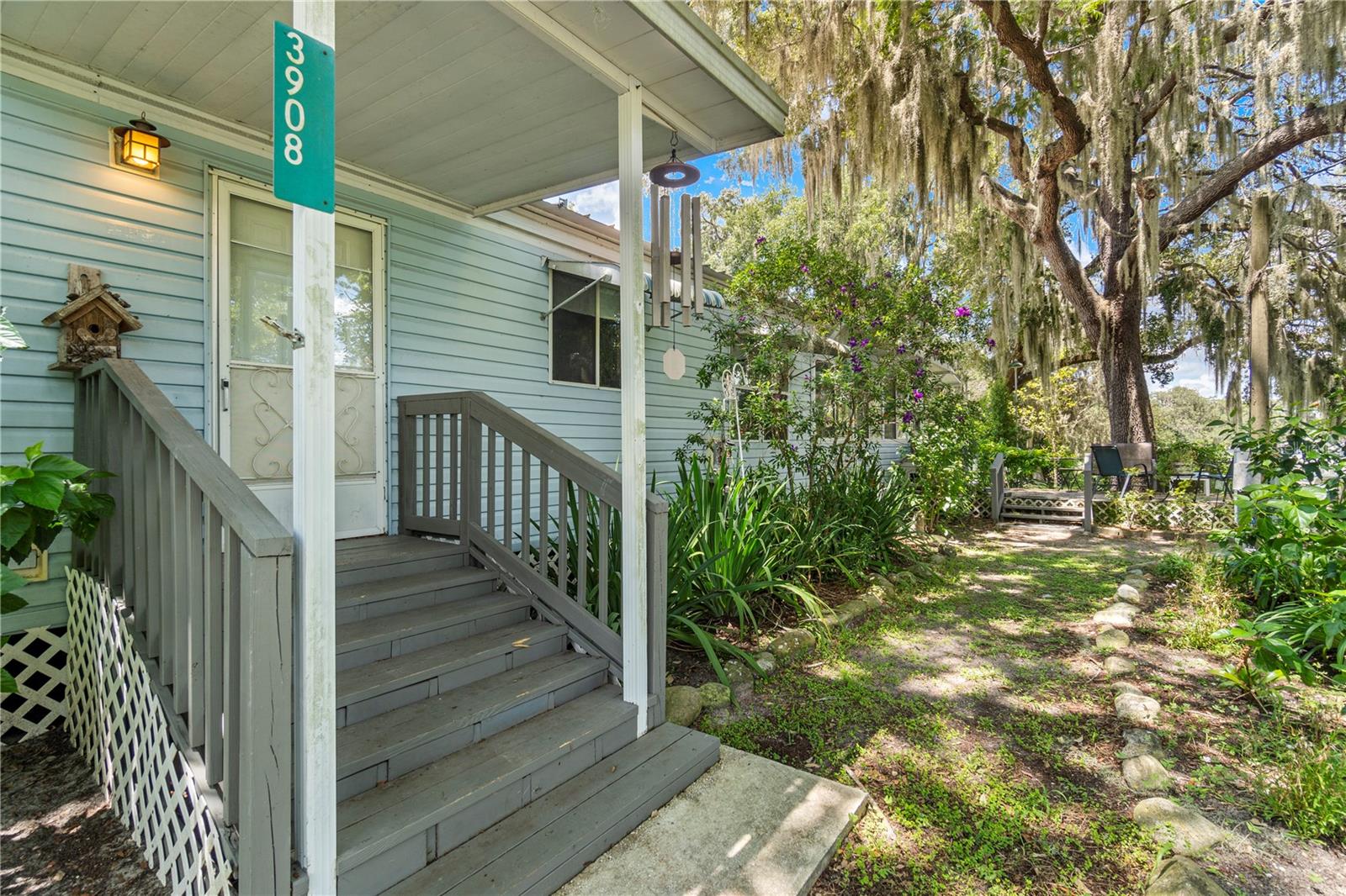Coastal Living Meets Comfort & Flexibility – Very Motivated Seller!
This spacious 3-bedroom, 3-bath home in Hernando is just 6 minutes from the Hernando Beach Park Boat Ramp—perfect for canoeing, paddle boarding, and boating adventures.
A bright bonus room with dual exits offers flexibility as an in-law suite, office, or second living area. The thoughtful layout includes two oversized closets, a separate exit from the back bedroom for added privacy or rental potential, and a one-car carport.
Enjoy a large fenced yard with a cement slab wired for a hot tub or outdoor entertaining, a small shed, and beautiful landscaping. Highlights include a yellow acacia tree that blooms in July, a rose orchard, and a Royal Empress tree with pale orchid flowers. Sandhill cranes often visit—thanks to years of friendly feeding by the original owner.
Perfect for multi-generational living, working from home, or just room to spread out—this home has it all. Seller is very motivated—schedule your showing today!