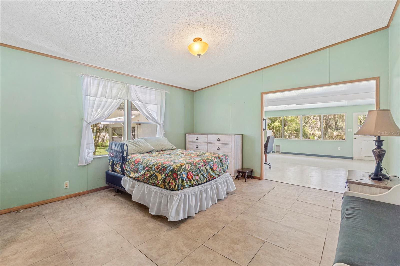 LAKE PARK - Residential