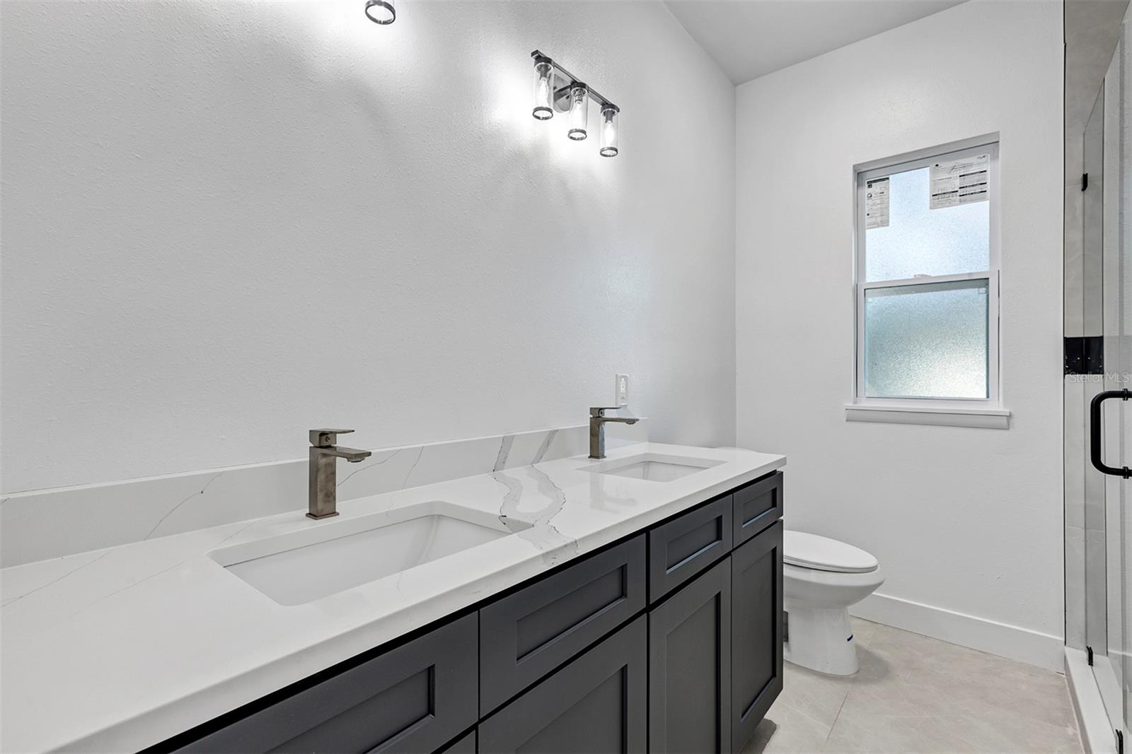 TURNBULL SHORES LTS 1000-1257 INC - Residential