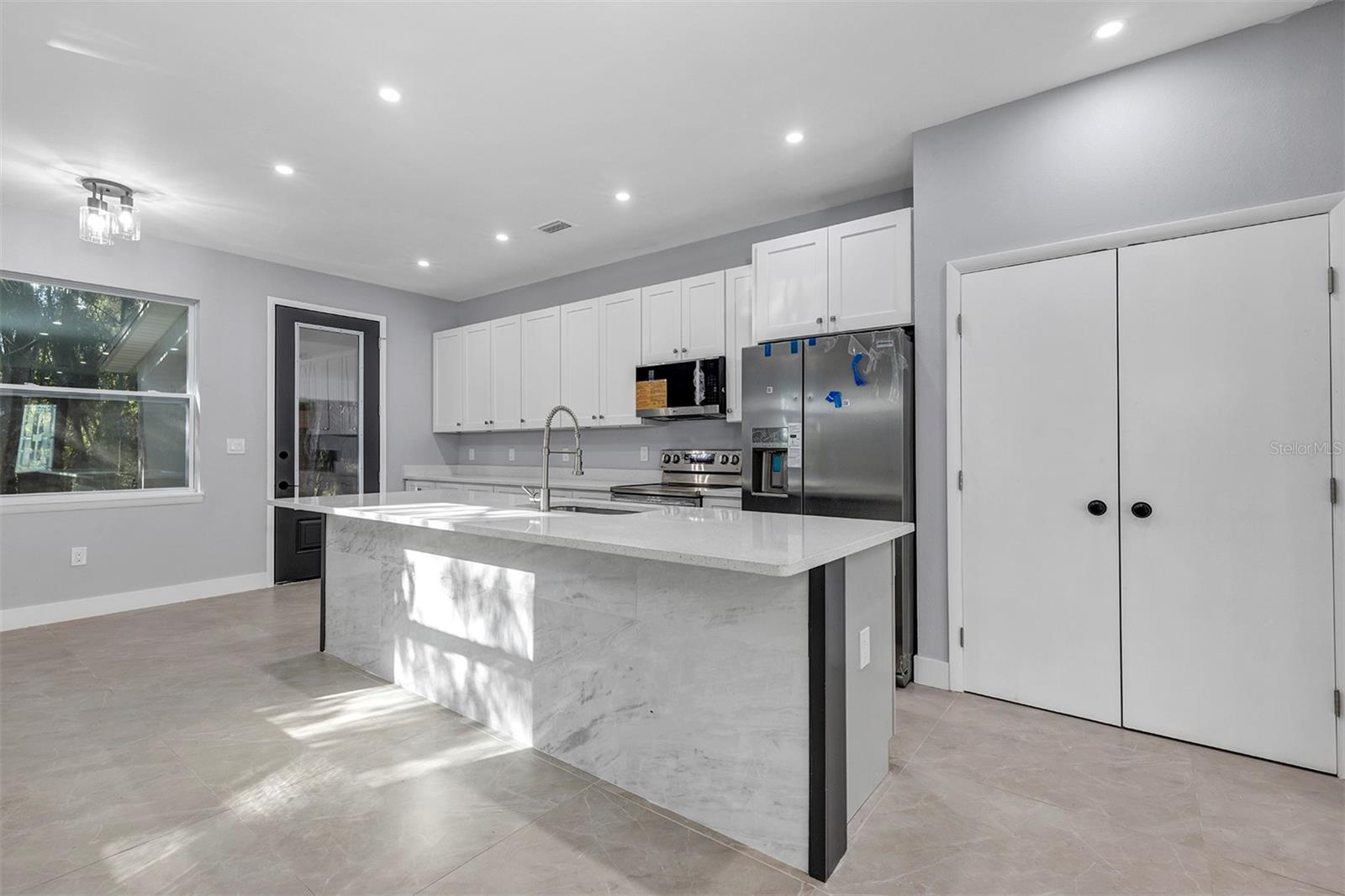 TURNBULL SHORES LTS 1000-1257 INC - Residential