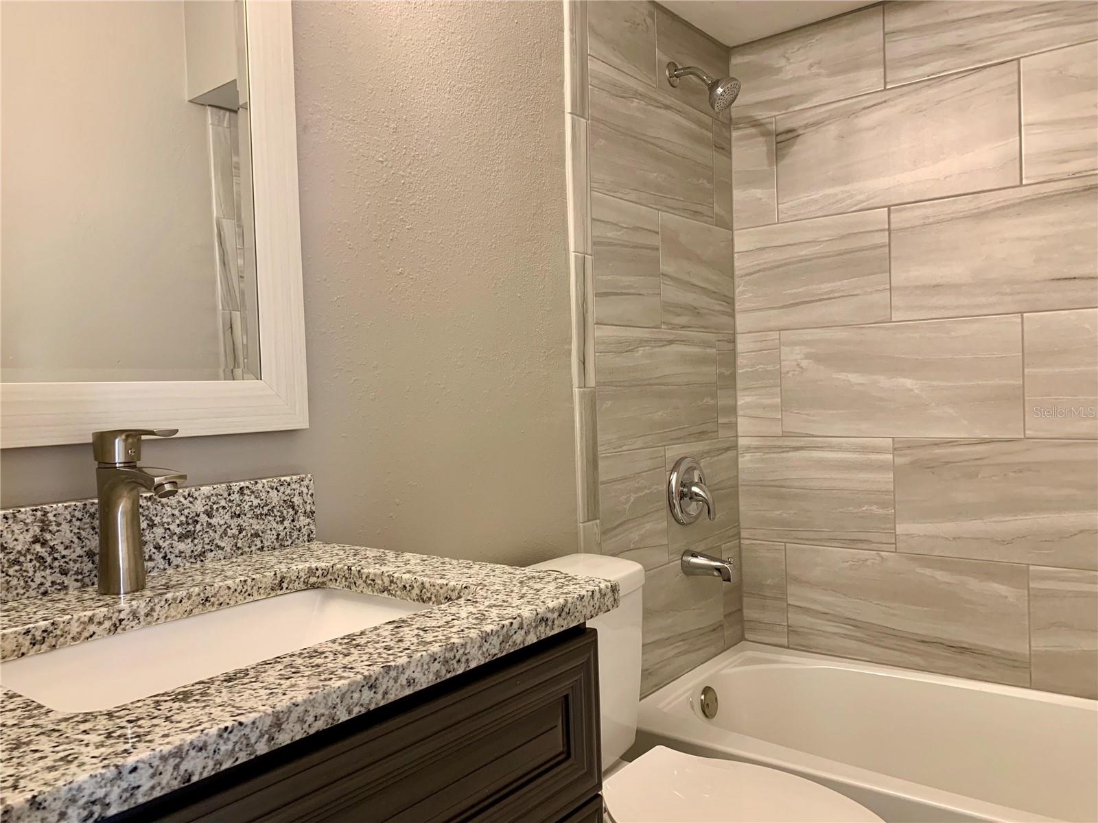 WINDTREE GARDENS CONDO PH 01 - Residential Lease