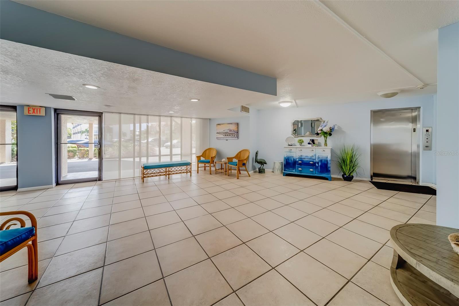 GULF MARINER THE CONDO - Residential Lease