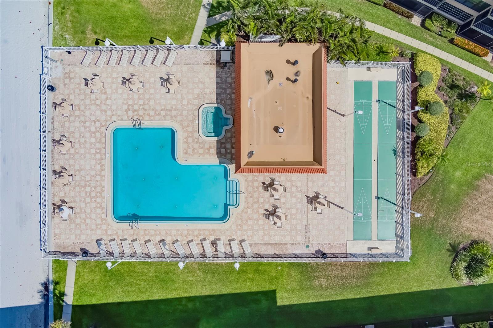 GULF MARINER THE CONDO - Residential Lease