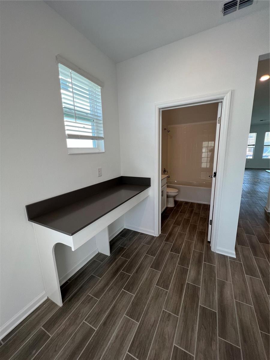 WATERSIDE/JOHNS LAKE PH 2C - Residential Lease