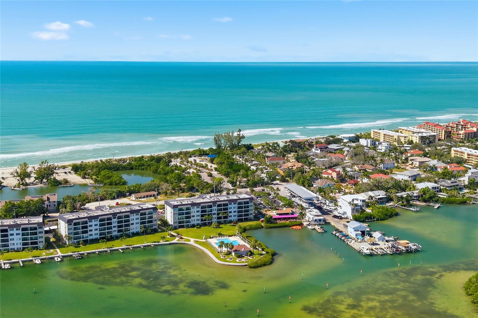 SUNRISE COVE SEC 3 - Residential