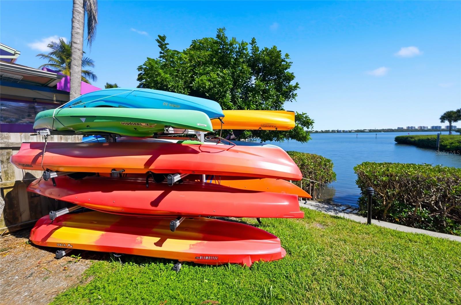 SUNRISE COVE SEC 3 - Residential