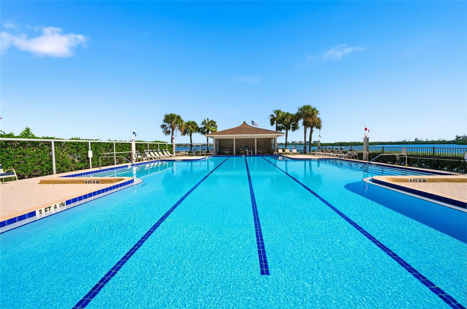 SUNRISE COVE SEC 3 - Residential