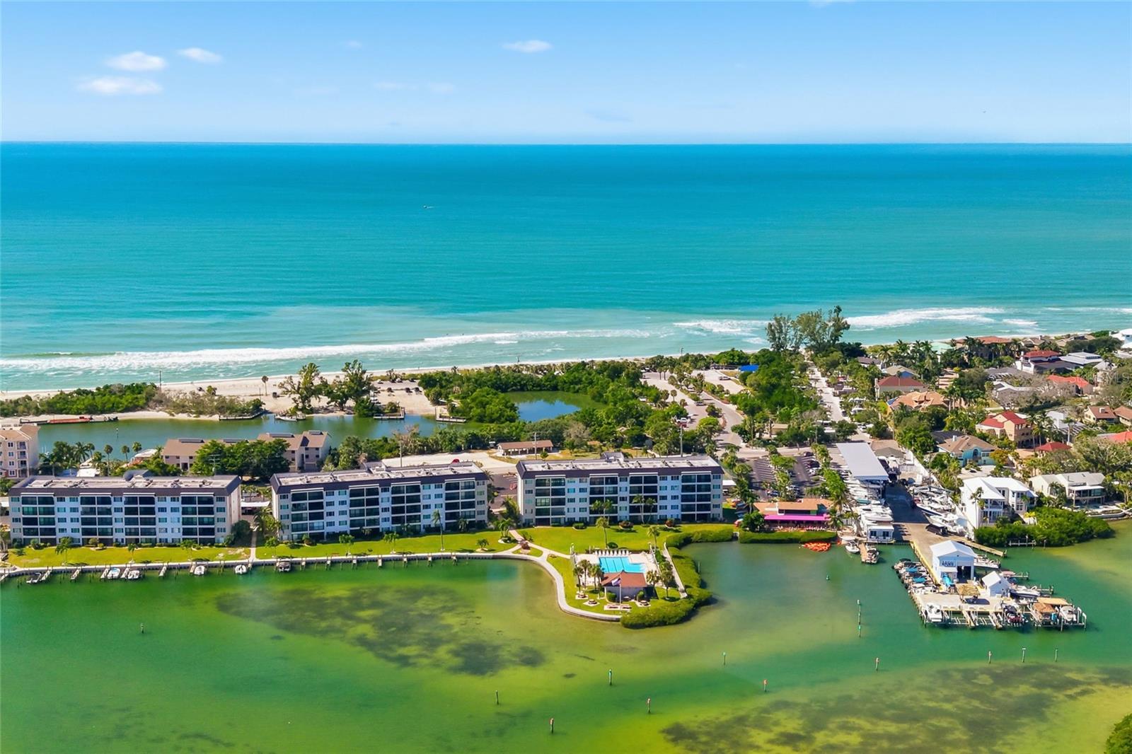 SUNRISE COVE SEC 3 - Residential