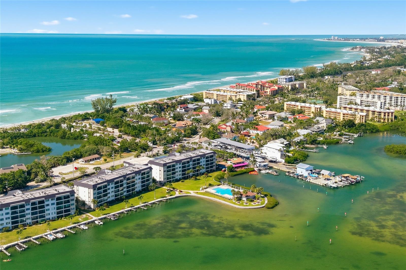 SUNRISE COVE SEC 3 - Residential