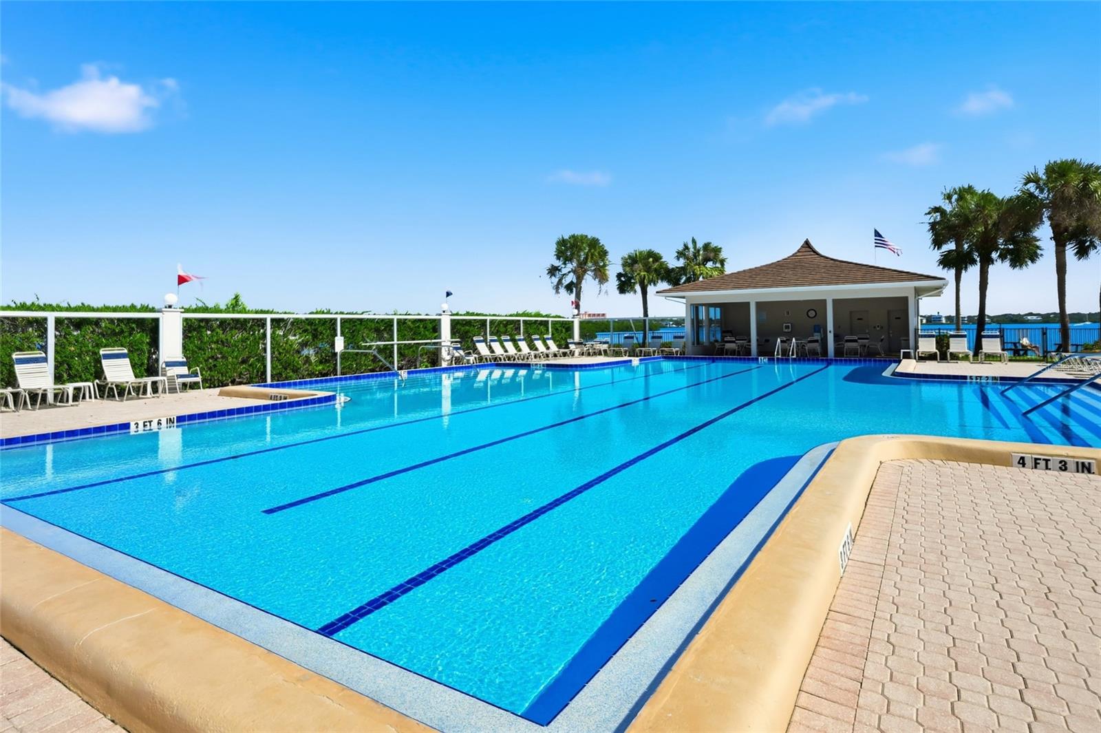 SUNRISE COVE SEC 3 - Residential