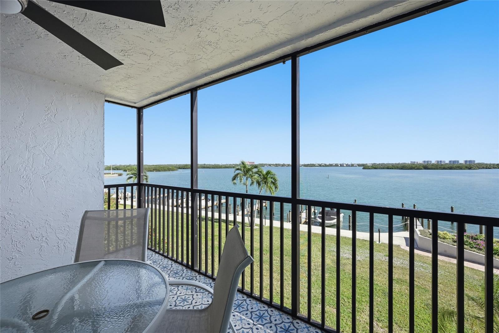 SUNRISE COVE SEC 3 - Residential