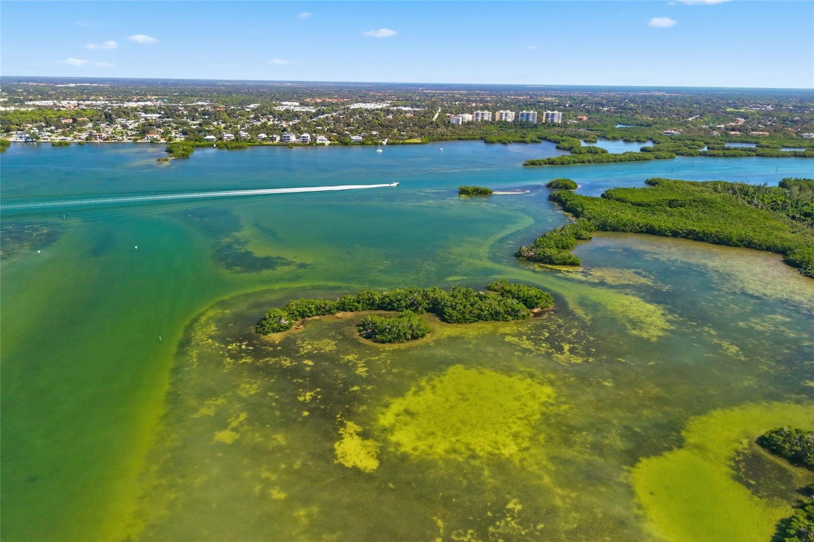 SUNRISE COVE SEC 3 - Residential