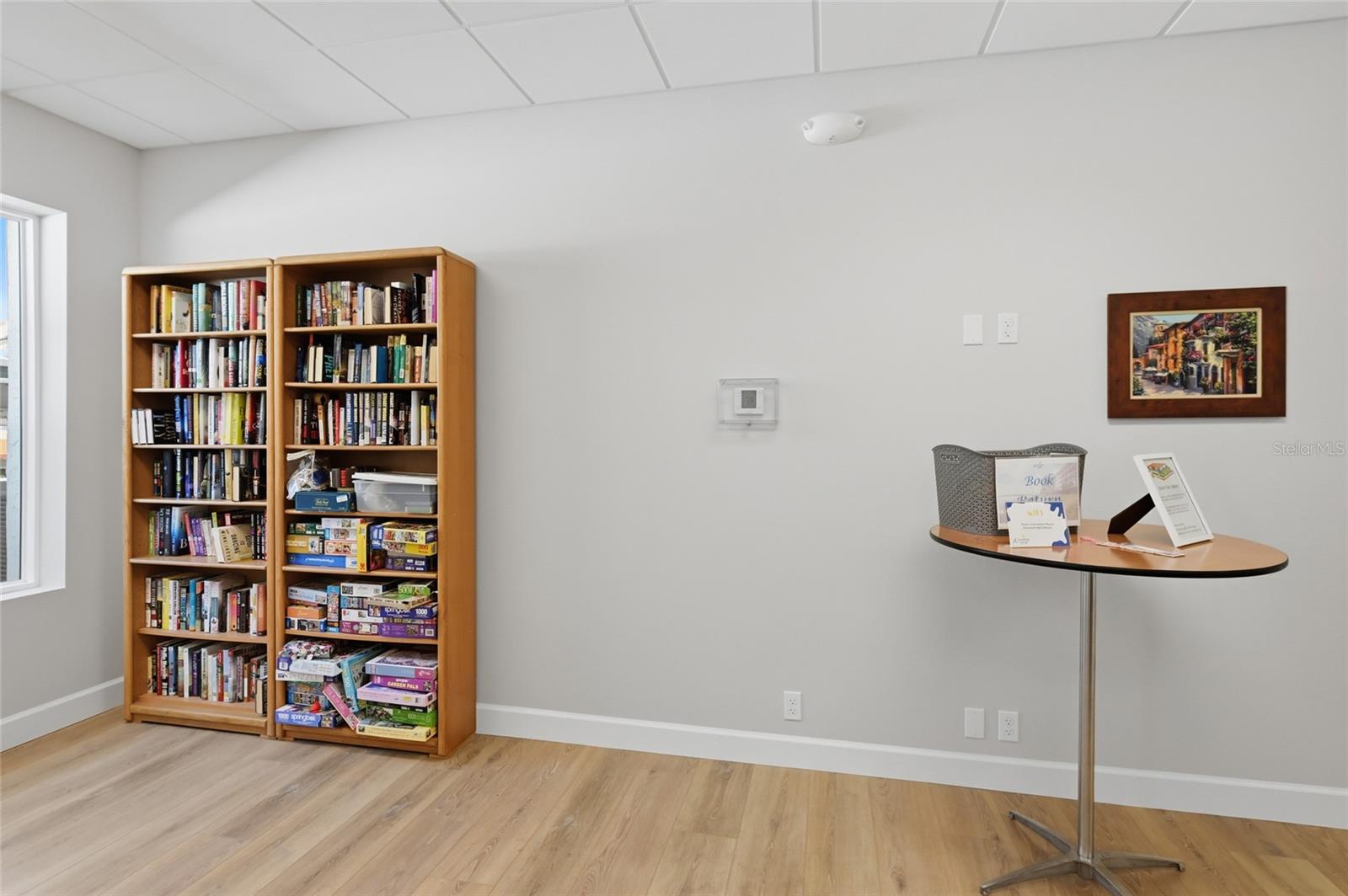 SUNRISE COVE SEC 3 - Residential