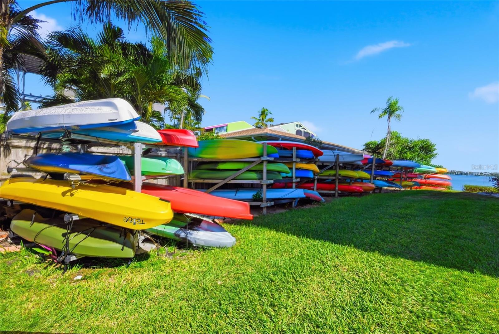 SUNRISE COVE SEC 3 - Residential