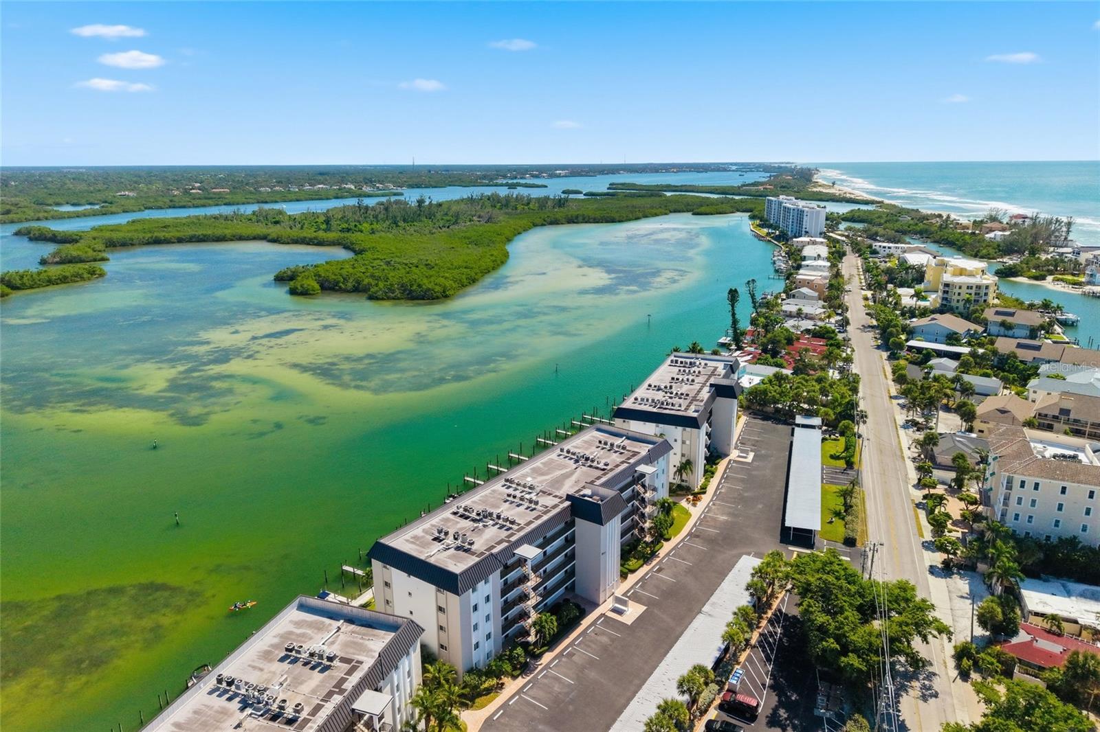 SUNRISE COVE SEC 3 - Residential