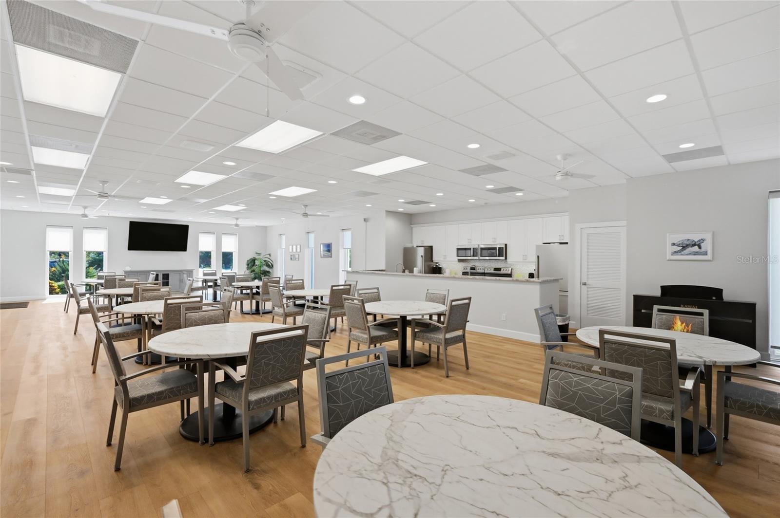 SUNRISE COVE SEC 3 - Residential